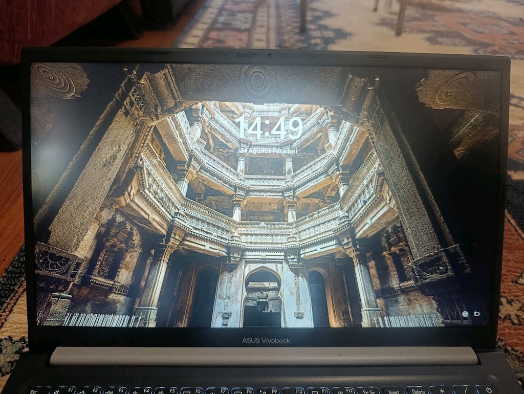 asus vivobook 15 x1504za i5 12 nesil - 2