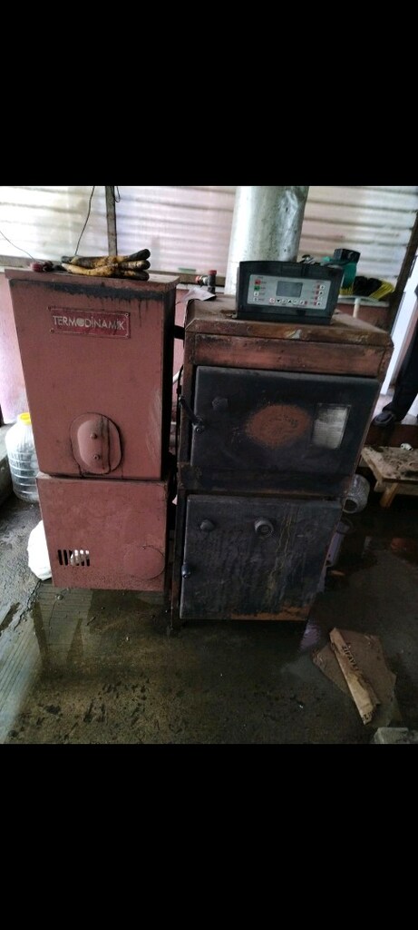 Termodinamik Otomatik Yüklemeli (Stokerli) Katı Yakıtlı Kazan