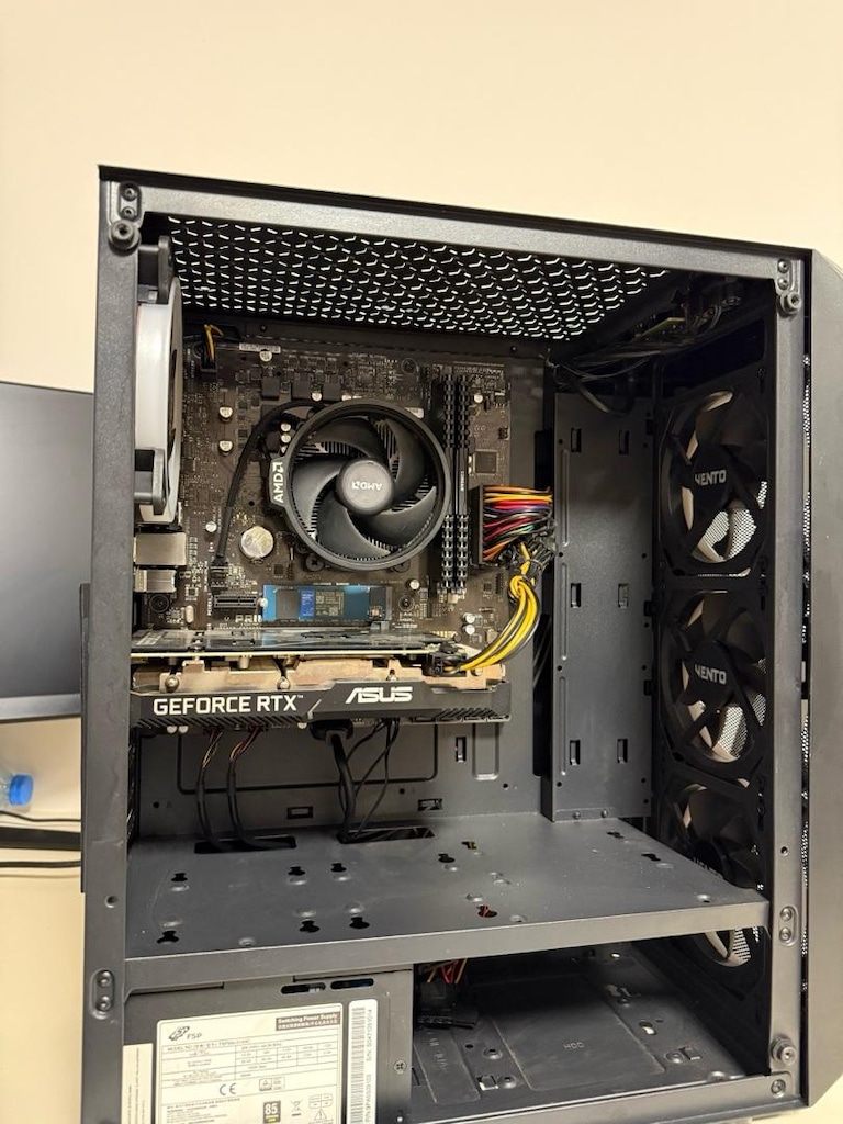 Ryzen 5 5600 - RTX 3060 12GB - 16GB RAM + Samsung 240Hz Monitör Set - 3