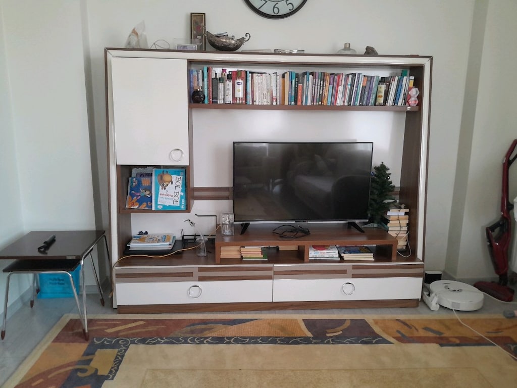 1-TV ÜNİTESİ,2-ORTA SEHPA , - 3