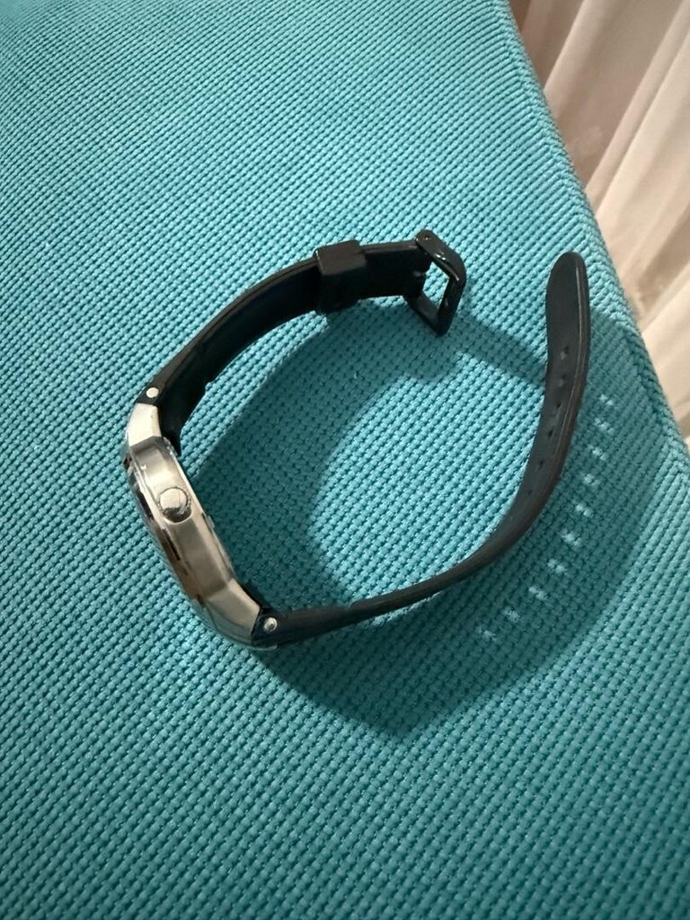 Casio EF-305 Erkek kol saati - 2