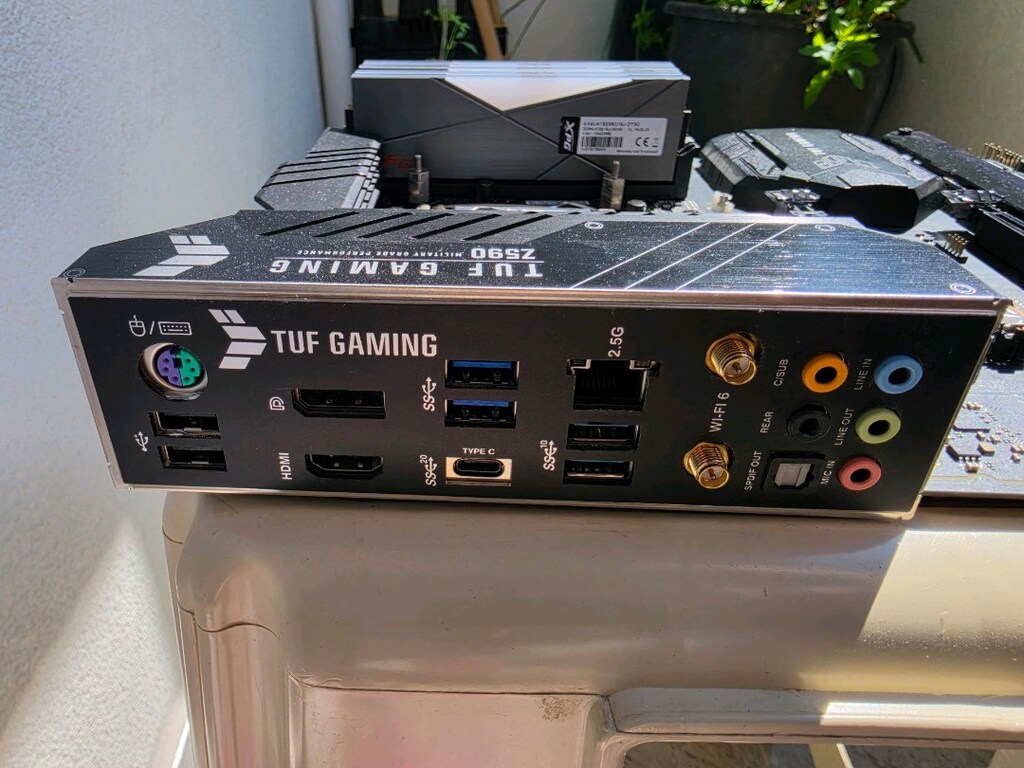 asus tuf z590 + 4x8 32 gb ram - 5