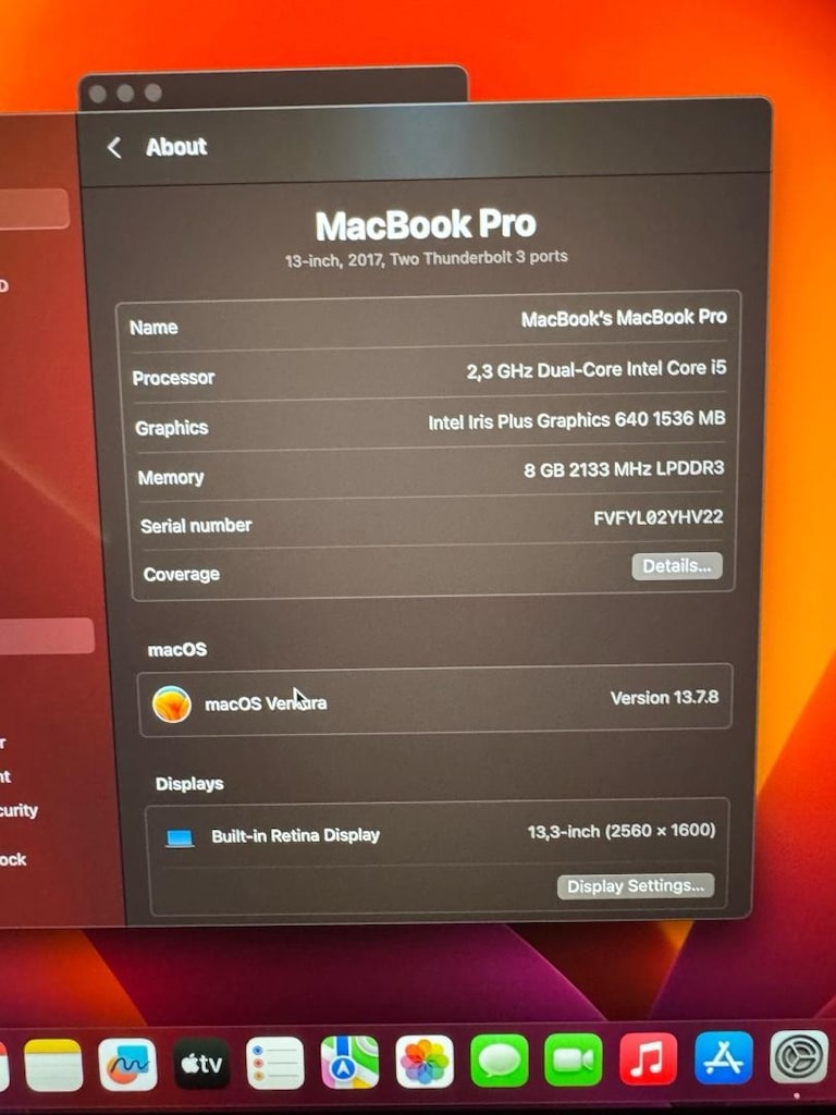Apple MacBook Pro 2017 - 3