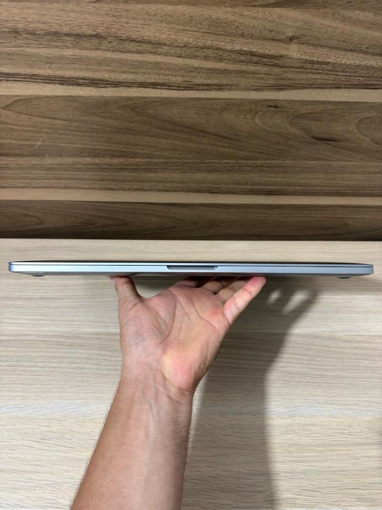 MacBook Pro / i7 / 16 inç / 16 GB Ram / 512 GB Ssd - 5