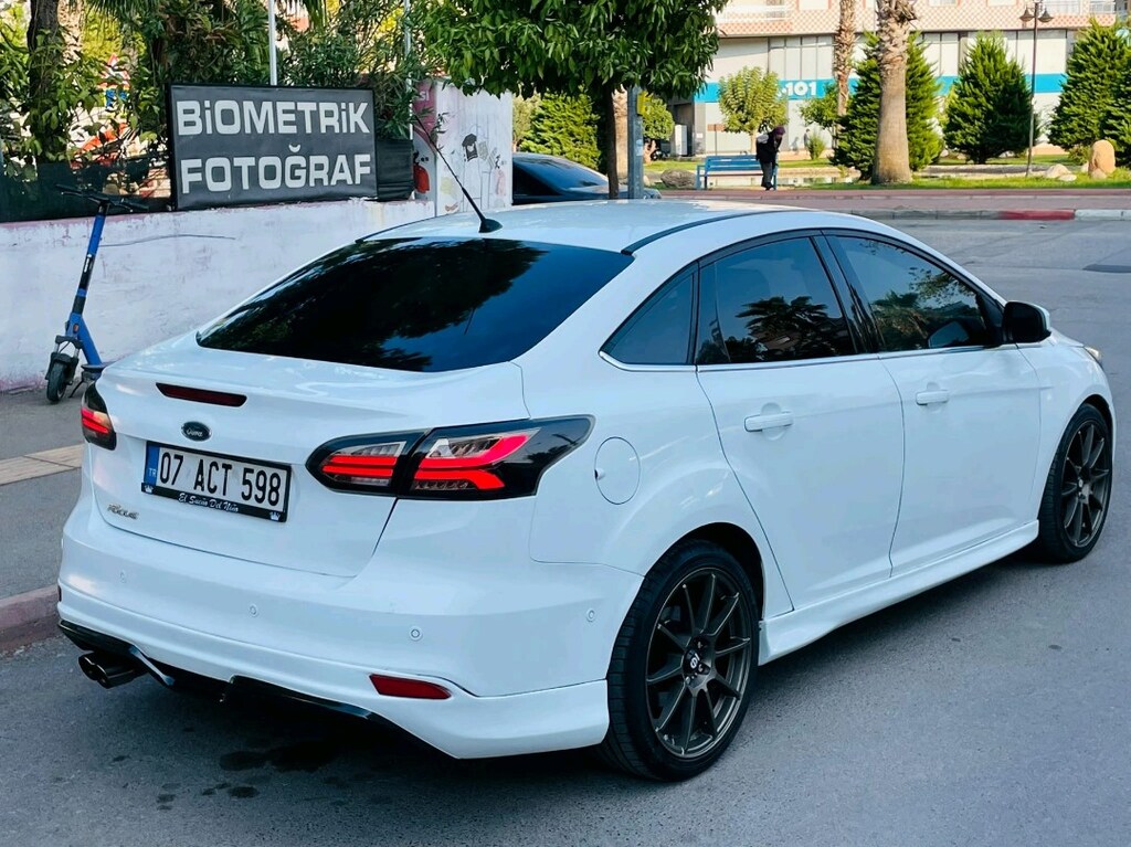 2016 Ford Focus Titanium 1.5 TDCI Powershift 120 Hp - 10