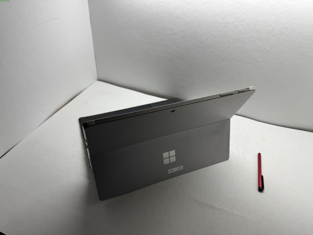 SURFACE İ5 6. NESİL 8 GB RAM 256 NVME DOKUNMATİK + KALEM - 10