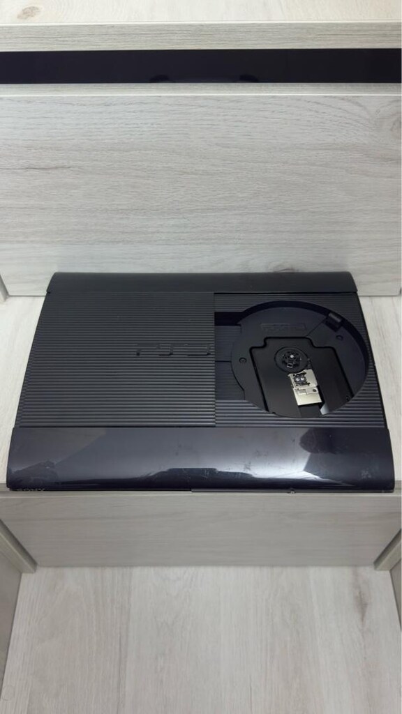 PLAY STATİON 3 SUPER SLİM 500 GB - 2