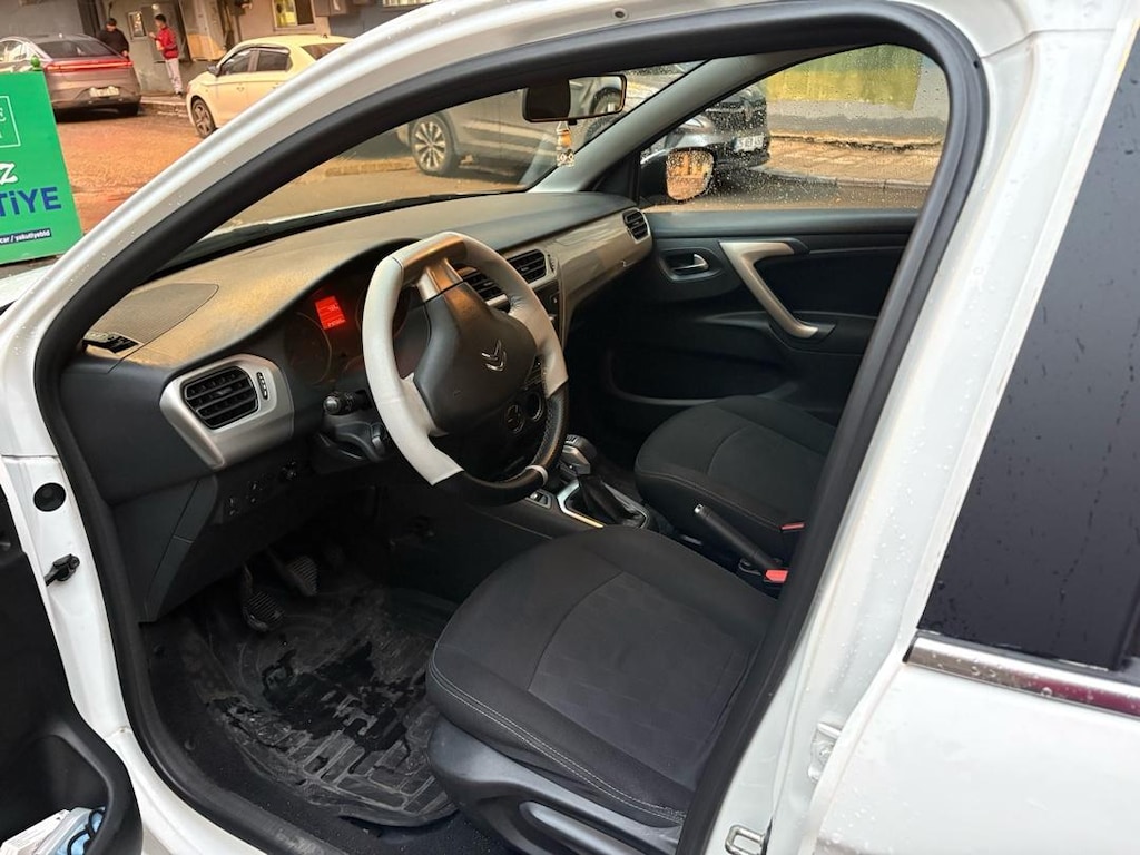 2016 MODEL 1.6 HDI - 7