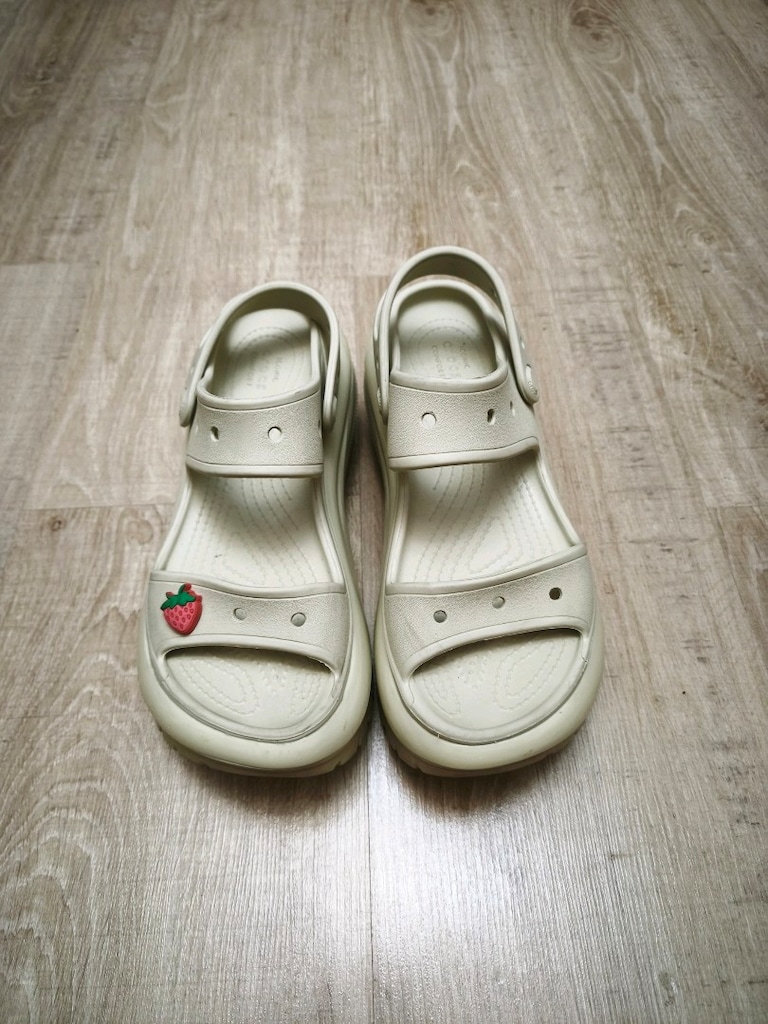 sıfır gibi Crocs mega crush 36-37 sandalet - 4