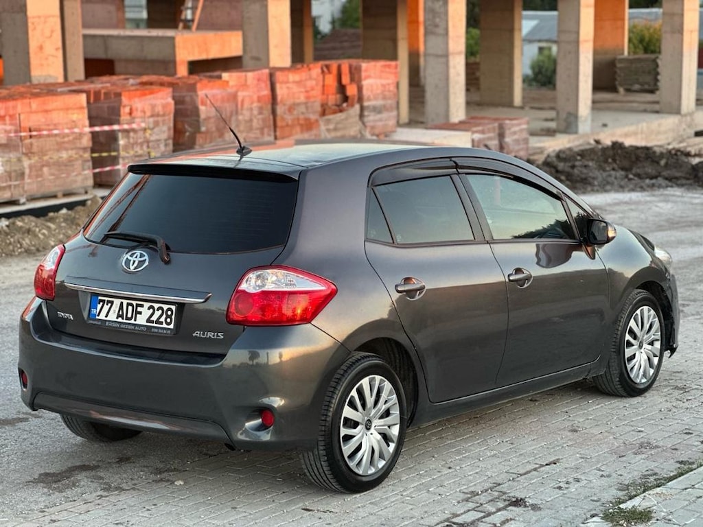 2011 TOYOTA AURİS 1.33 TERTEMİZ - 10
