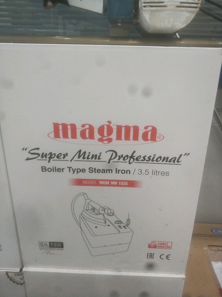 Magma model 3,5 litre kazanlı ütü kolisinde sıfır yeni