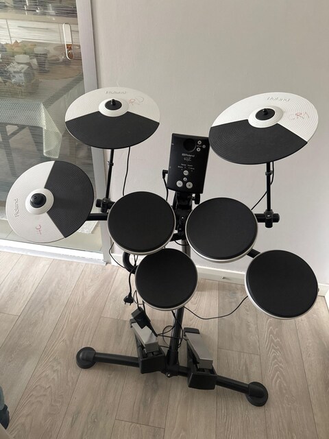 Roland V-Drums TD-01K Elektronik Bateri Seti Temiz Ve Sorunsuz