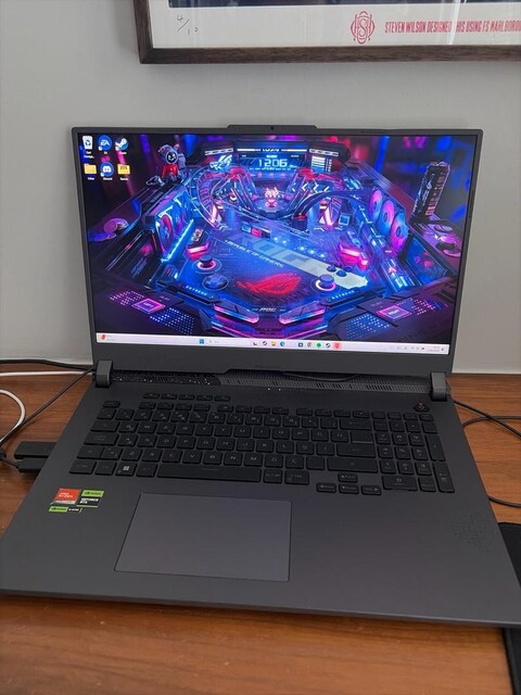 ASUS ROG STRIX G713PI_G713PI
