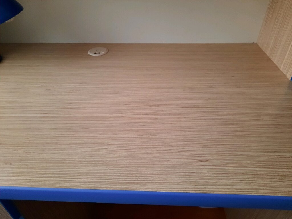 Ahşap mavi çizgili çalışma masası - 11