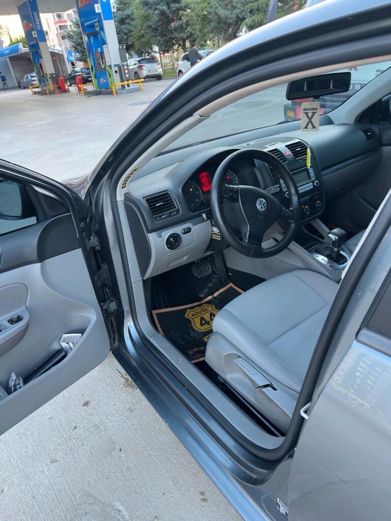 Temiz V.W Jetta - 2007 Model - 260 bin km - 4