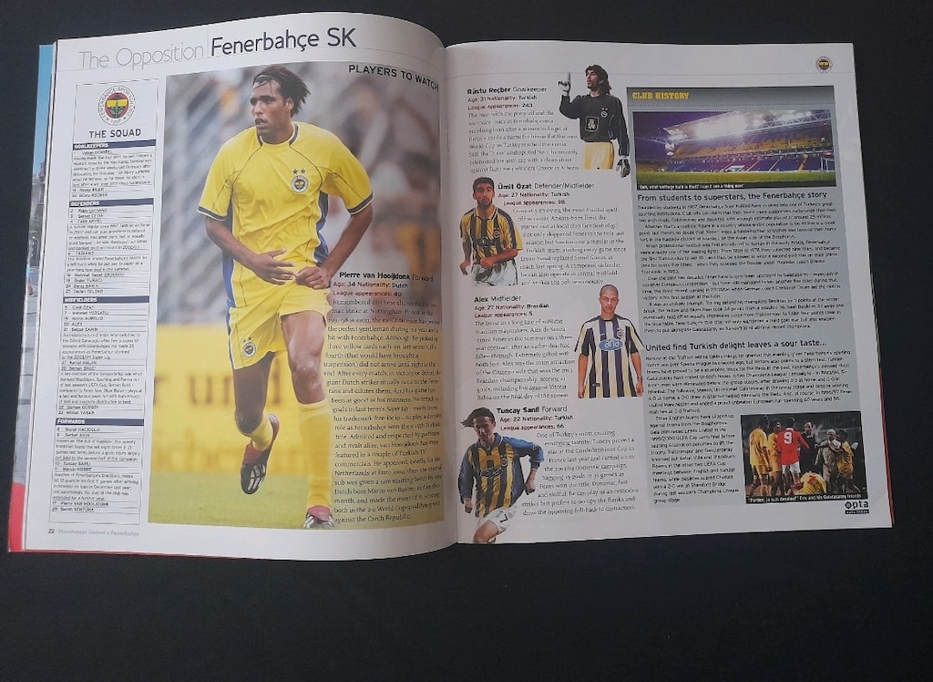 Manchester united Fenerbahçe maç günü dergisi ve bileti - 3