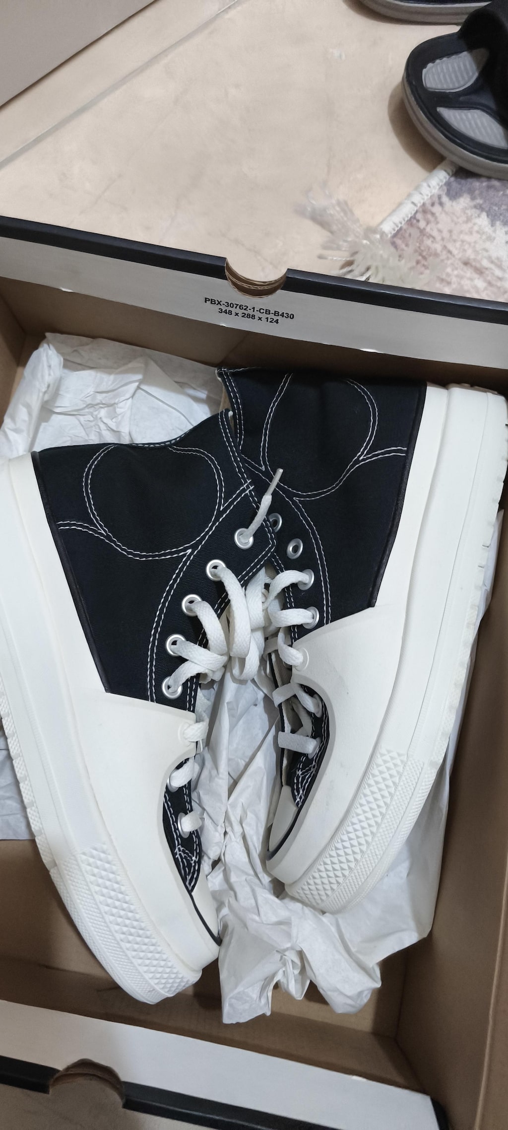Hiç kullanılmamış orjinal Converse - 2