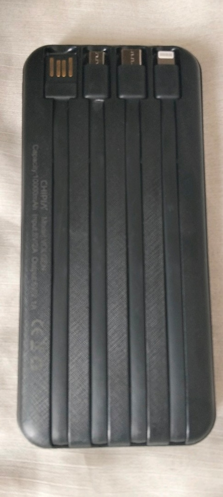 Power Bank 10.000 mAh kablosuz şarj ve dahili bağlantı kabloları - 3