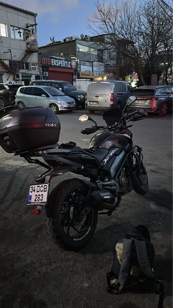 Bajaj Dominar 400 - 5