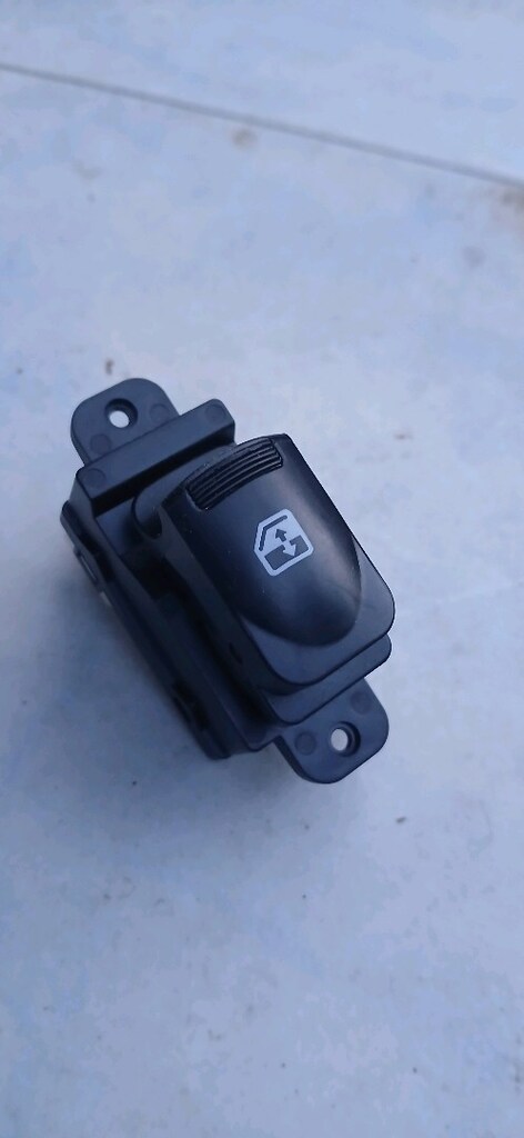 Hyundai era cam kaldırma düğmesi SIFIR ÜRÜN KUTUSUNDA - 3