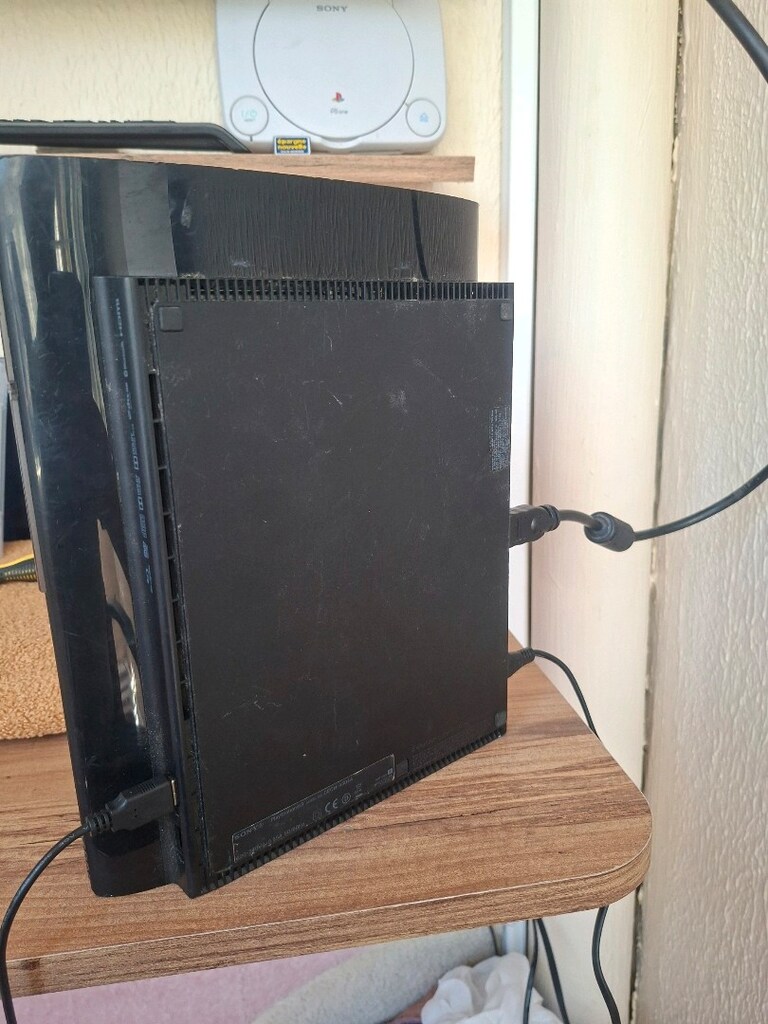 PlayStation 3 açıklamaya bakınız - 2