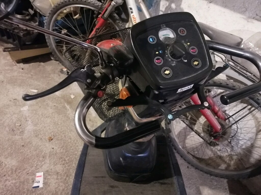 akülü araba ister topla ister parça işte ,2 tane mecut elimde - 2