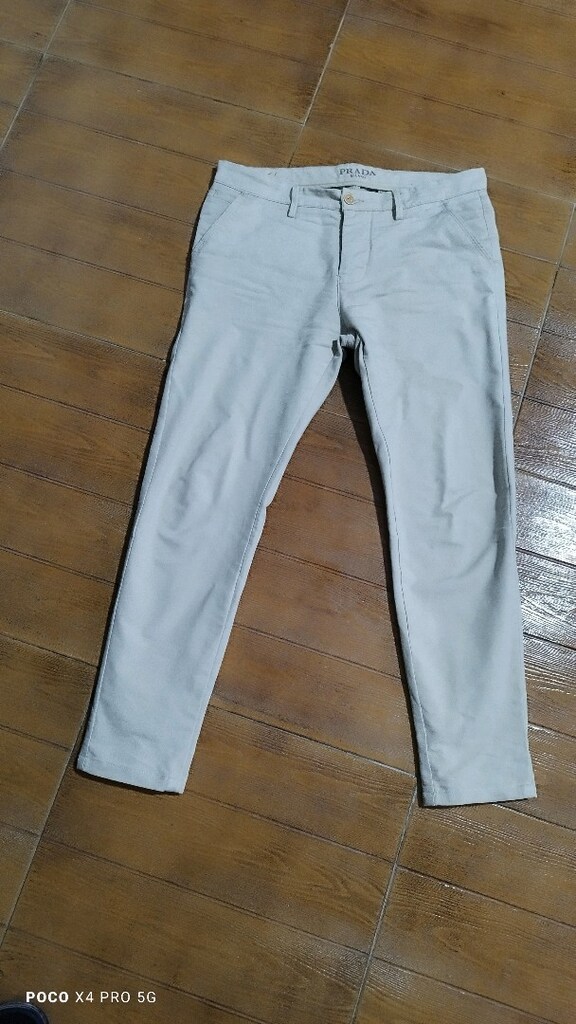 #Prada hoş kumaş şık slim fit pantolon..Bu renk çokça çok uygun fiata - 4