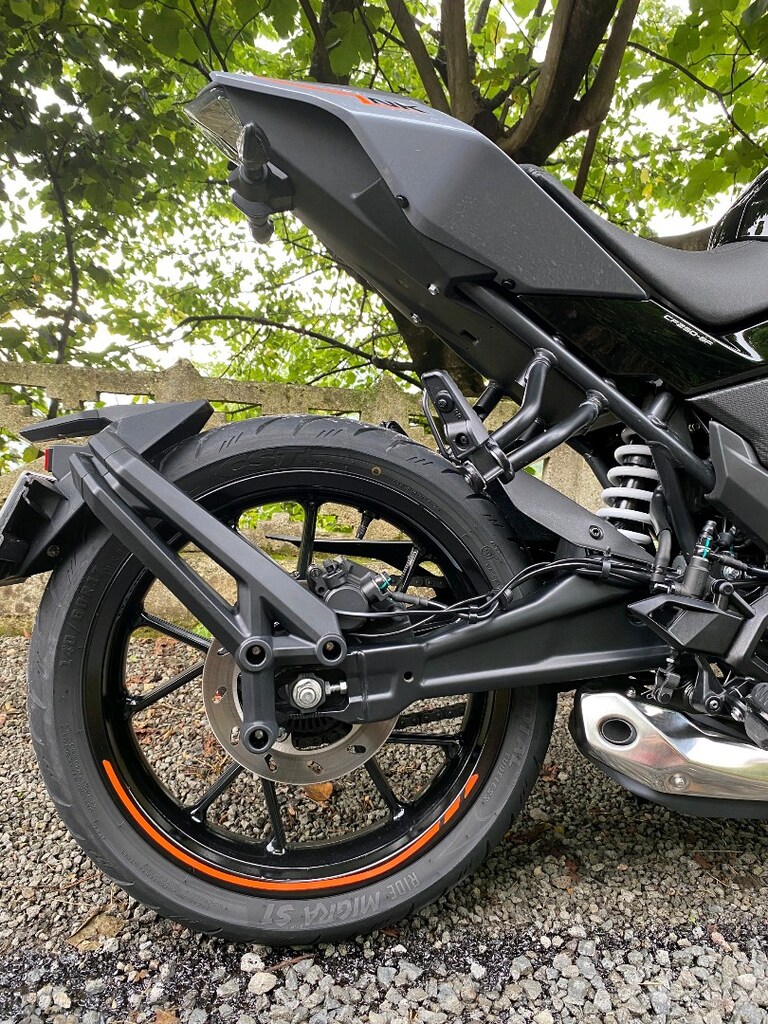CF MOTO 250 NK - 8
