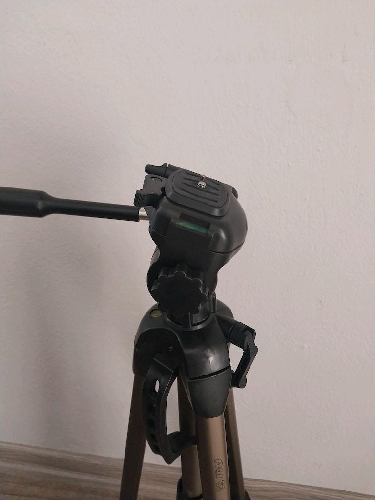 Siyah ve bronz renkli tripod hamma 61 - 2