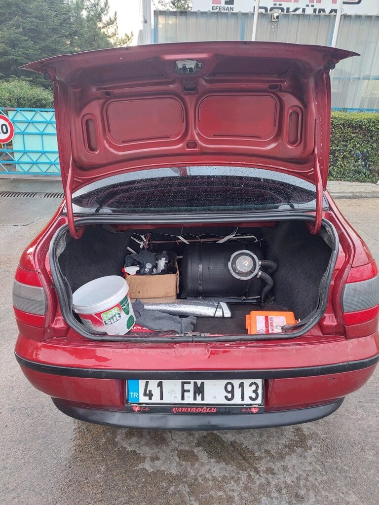 Fiat Siena 1.6 16V - 6