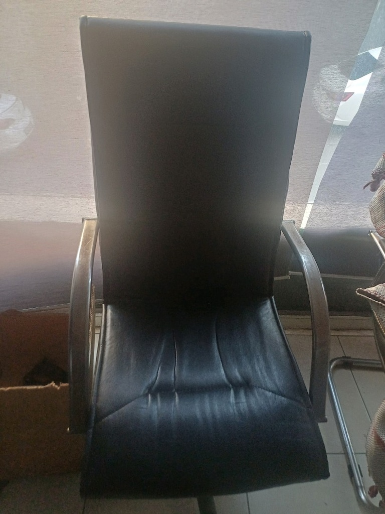 ofis için siyah deri koltuk - 3
