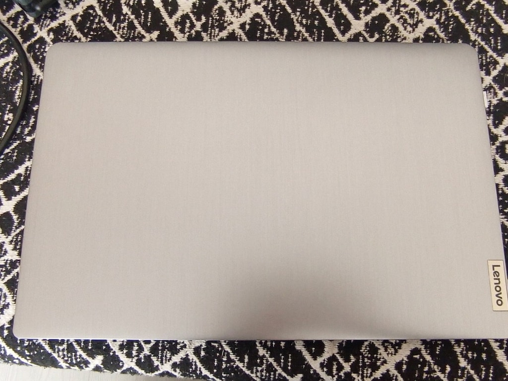 Lenovo IdeaPad 3i (15",7) - 3