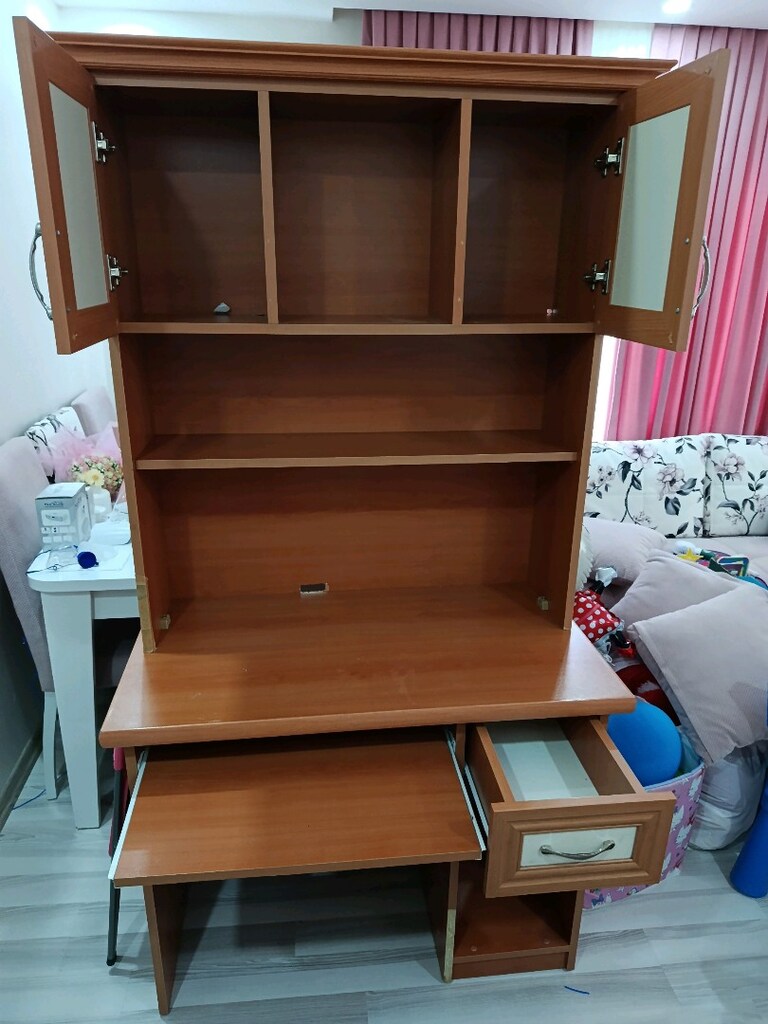 çalışma masası temiz kullanilmis - 2