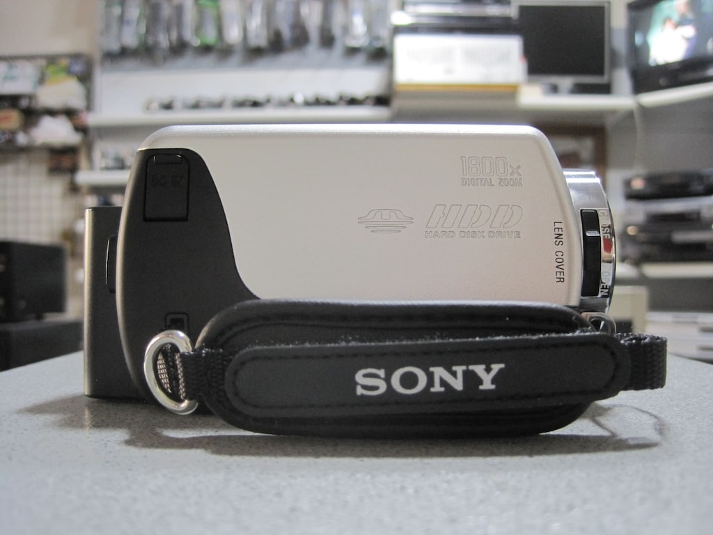 SONY DCR-SR21 SD HAFIZA KARTLI KAMERA SIFIR KUTUSUNDA - 2