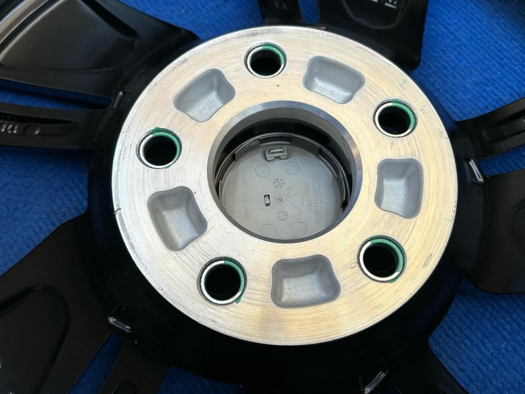 ORJİNAL 17 HONDA RS SIFIR KULLANILMADI KUTUSUNDA 5 X114.3. ANLAŞMALI K - 16