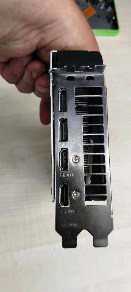 SAPHİRE PULSE RX 570 8GB.DDR5 256 BİT - 5
