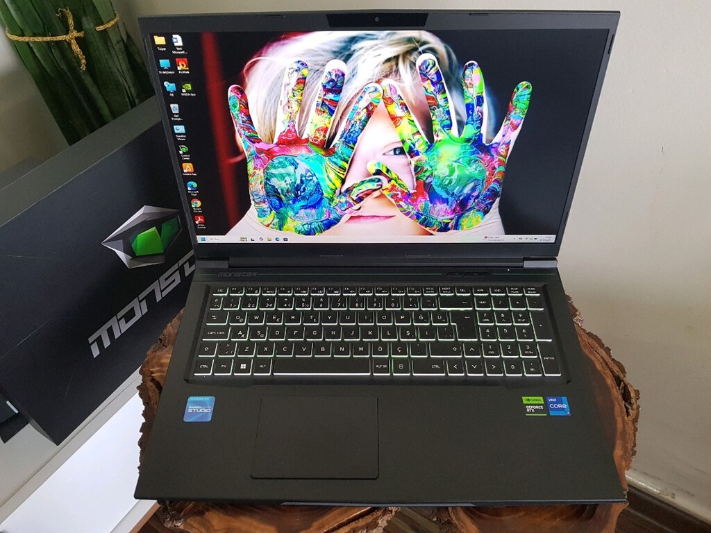 Monster Tulpar T7 i7-12700H 20 CPU RTX 4060 E.K 32 GB RAM 1 TB SSD 17" - 6