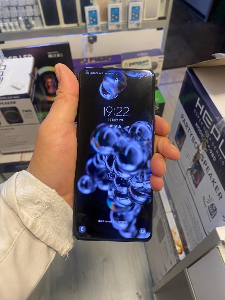 S20 Ultura 128 gb 12 ram tertemiz sorunsuz bi cihaz alan hayrını görsü - 6