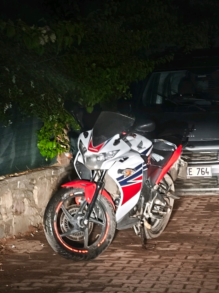 CBR 125 R ACİL NAKİT FİYATINA pazarlık olur