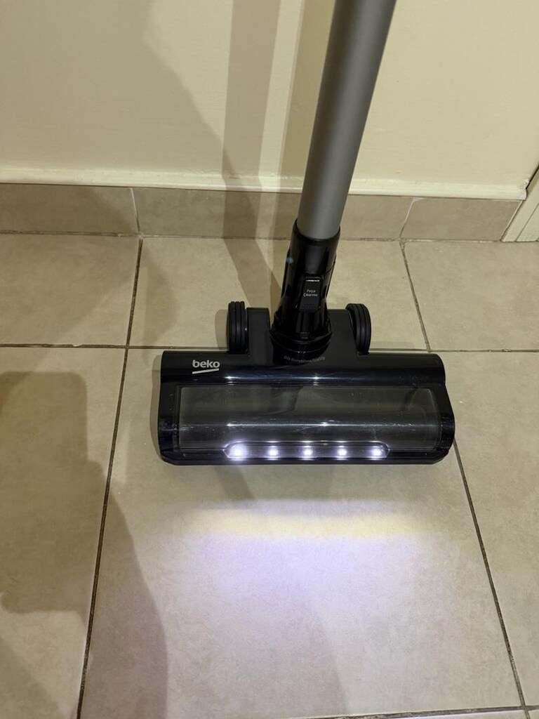 Led ışıklı Beko Şarjlı Dikey Süpürge - 3