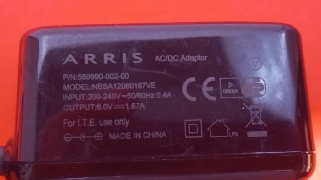 ARRIS 6 Volt 1.67A DC Adaptör (Kaliteli ,Standart uçlu , İkinci El) - 2