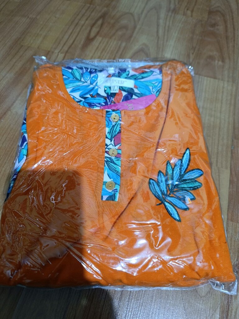 Kadın kısa kollu çiçekli pijama takımı - 2