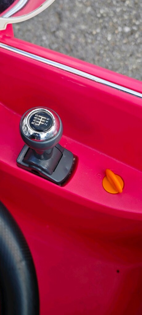 Mini Cooper Akülü Araba 12V Uzaktan Kumandalı (Yedek akülü) - 7