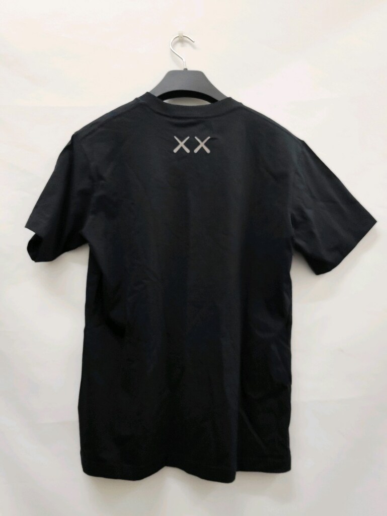 KAWS x Uniqlo UT Short Sleeve Graphic T-shirt Black - 4