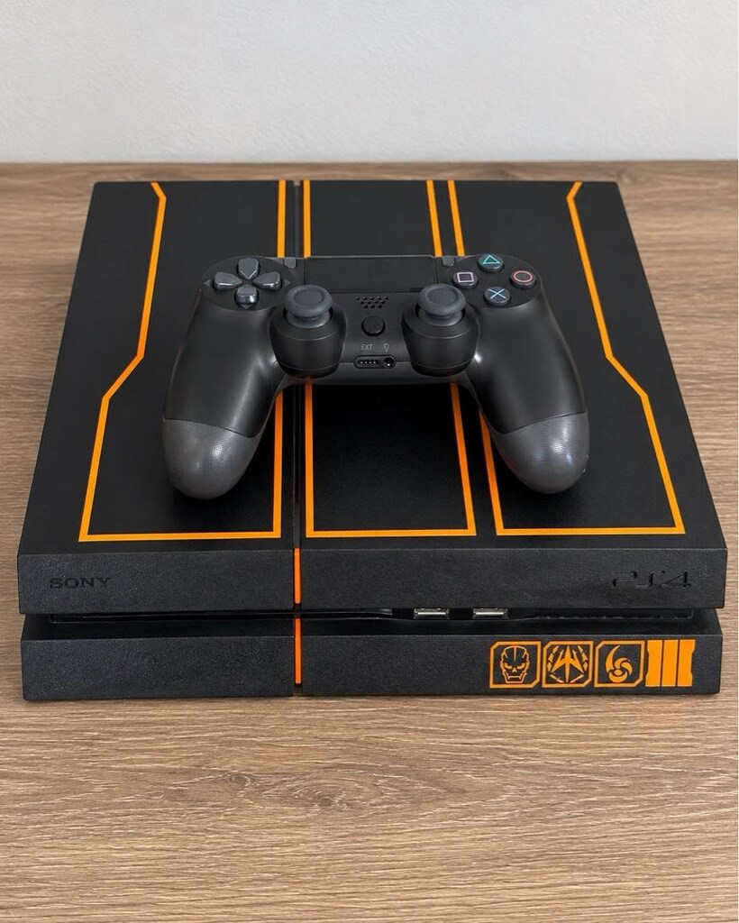 PS4 Slim 500 GB Özel Seri Temiz Cihaz Acil Satılık