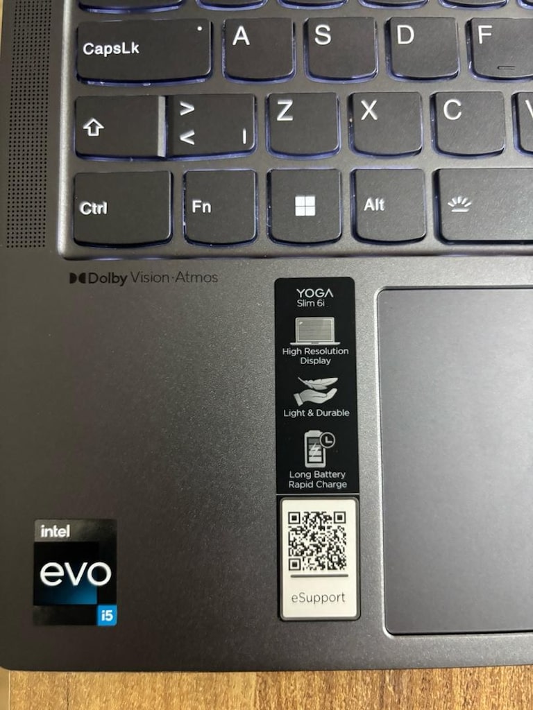 LENOVO Yoga Slim 6 Intel Core I5 8GB 512GB SSD OLED 14” - 5