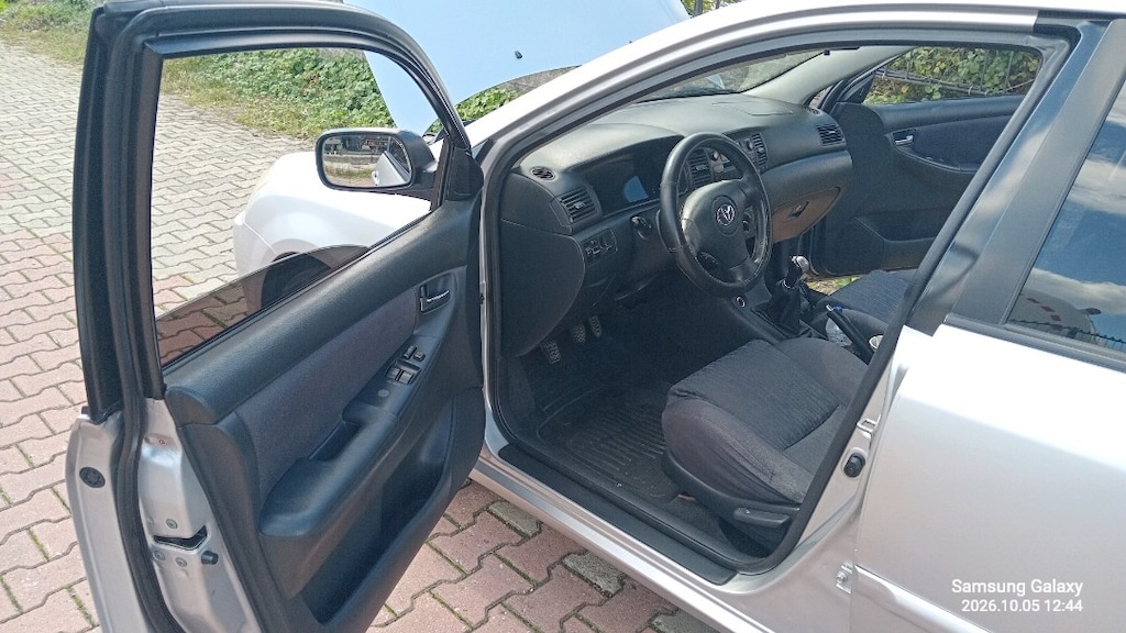 2002. toyota corolla 1.6 vvt-i terra orjinal km - 2