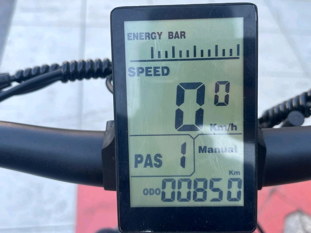 İLK SAHİBİNDEN TEMİZ BAKIMLI 900 KM - 6