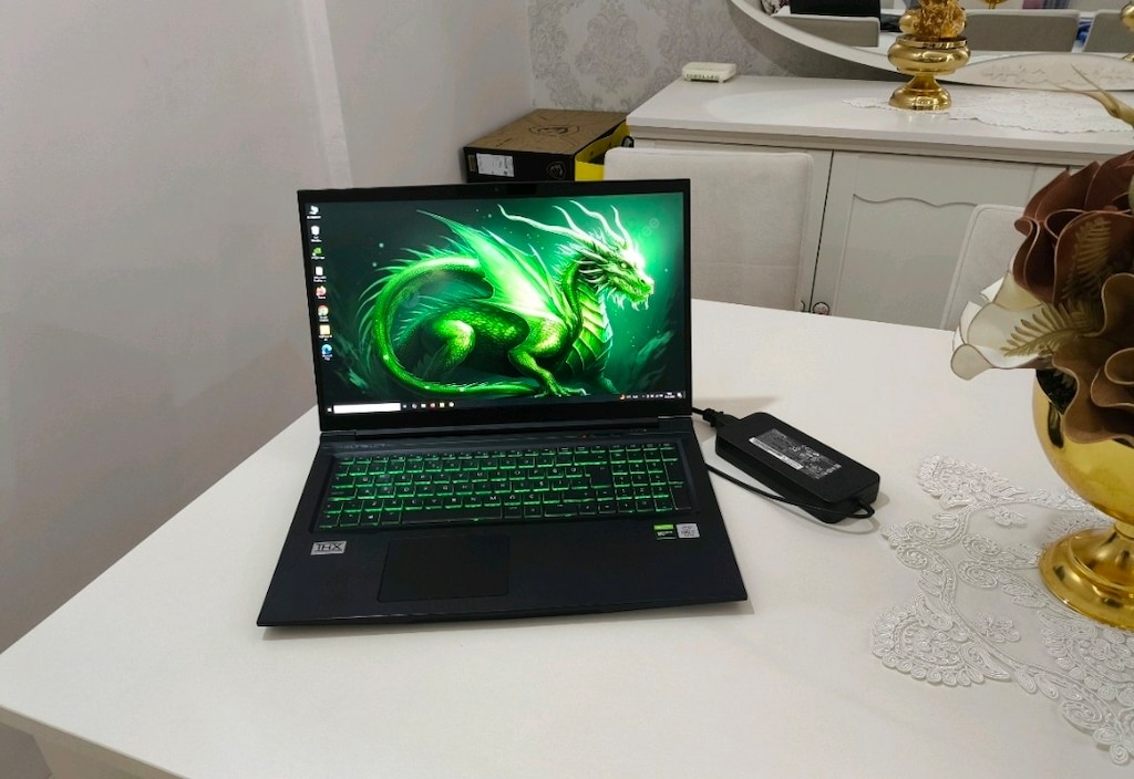 i7 10. Nesil Monster G@ming 17.3 dev ekranlı oyun canavarı laptop - 2