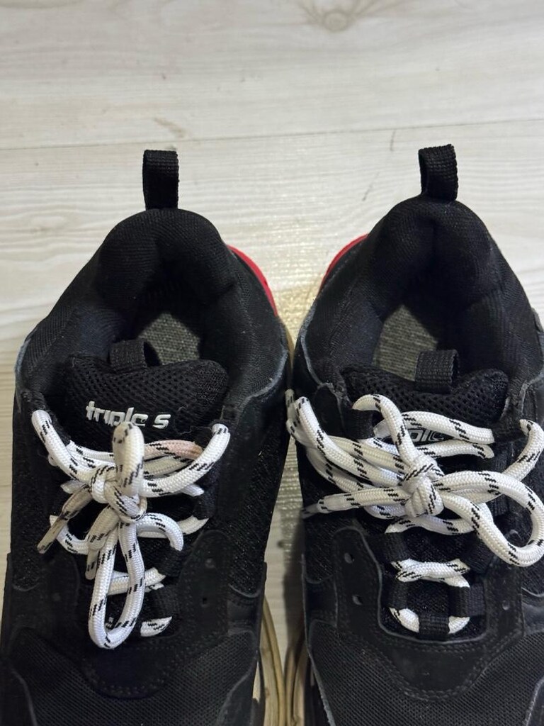 balenciaga sneaker triple s - 3
